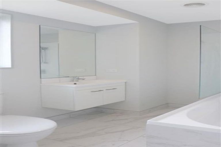 Photo of property in 284a Kirkbride Road, Mangere, Auckland, 2022