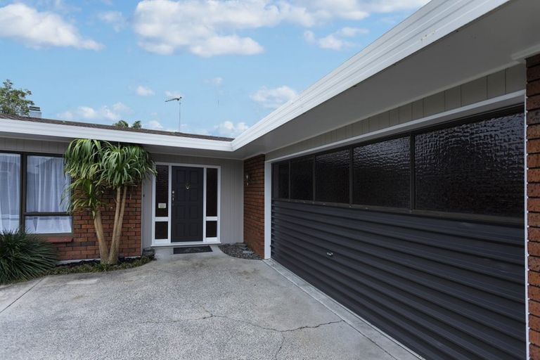 Photo of property in 54 Delamare Road, St Andrews, Hamilton, 3200