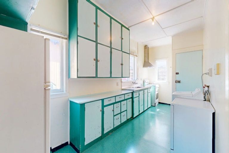 Photo of property in 9 Akatea Street, Berhampore, Wellington, 6023