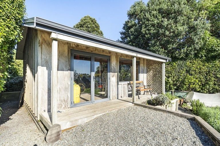 Photo of property in 74 Koru Road, Omata, New Plymouth, 4374