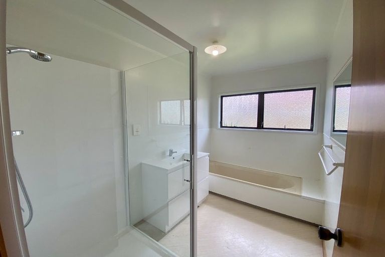 Photo of property in 94a Hatea Drive, Regent, Whangarei, 0112