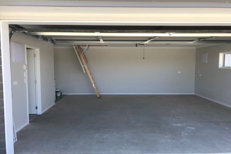 Photo of property in 120 Matua Road, Huapai, Kumeu, 0810