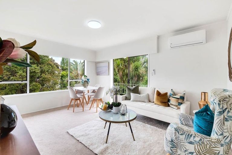 Photo of property in 4/26 Copley Street, New Lynn, Auckland, 0600