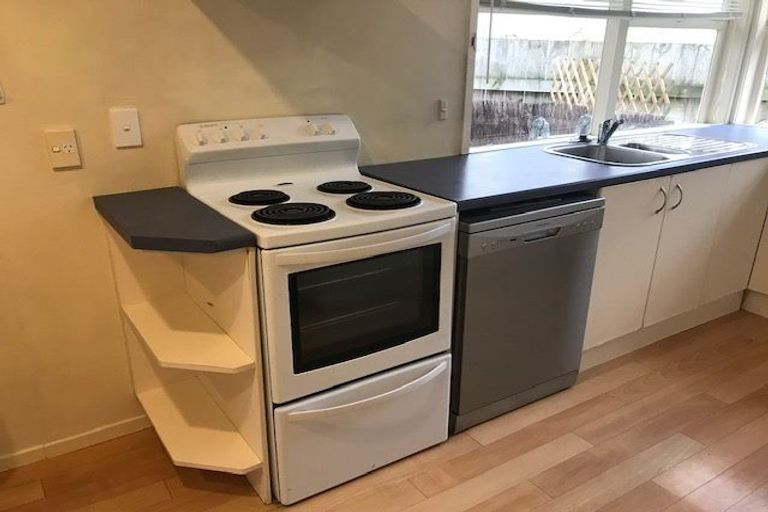 Photo of property in 10 Bacot Place, Howick, Auckland, 2014