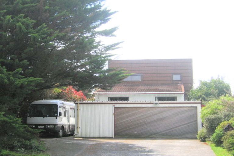 Photo of property in 2 Petrie Street, Pomare, Rotorua, 3015