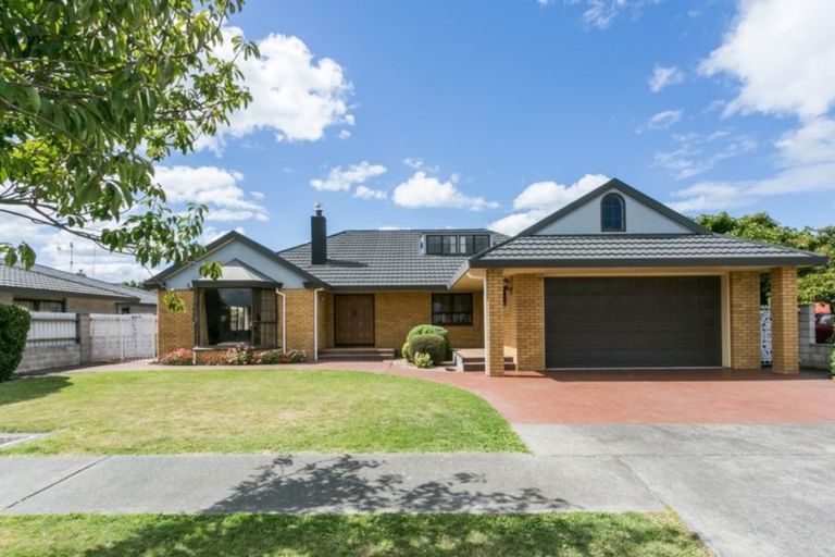 Photo of property in 65 Auckland Road, Greenmeadows, Napier, 4112