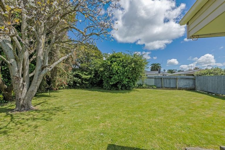 Photo of property in 36 Kettle Avenue, Awapuni, Palmerston North, 4412