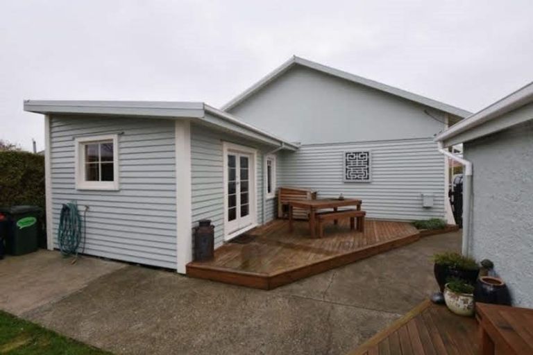Photo of property in 15 Mitchell Street, Richmond, Invercargill, 9810