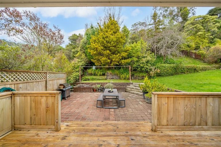 Photo of property in 28 Chichester Drive, Pinehaven, Upper Hutt, 5019
