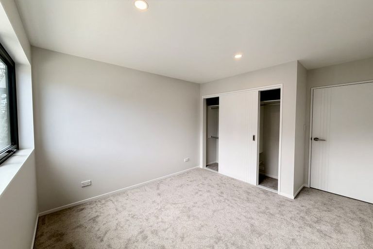 Photo of property in 58b Fitzherbert Avenue, West Harbour, Auckland, 0618