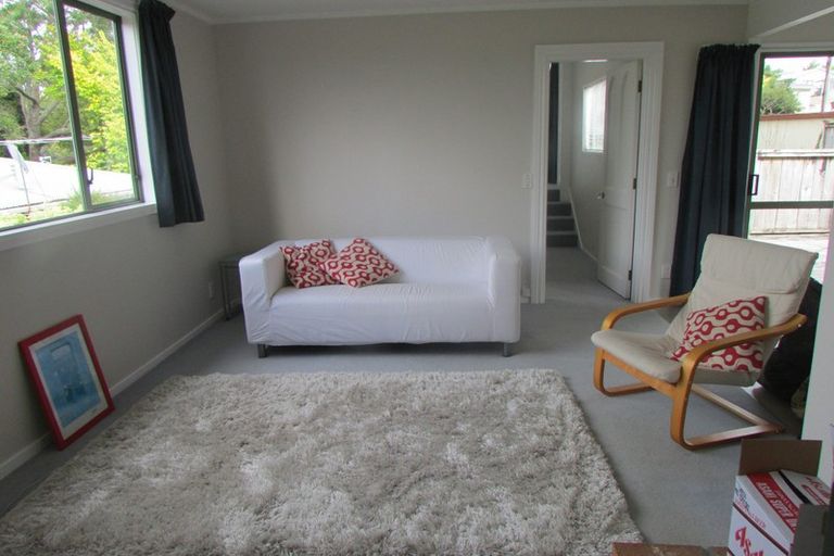 Photo of property in 14 Stottholm Road, Titirangi, Auckland, 0604