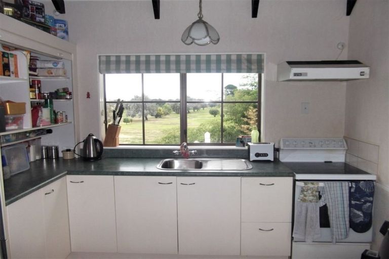 Photo of property in 13b Toi Street, Tawhero, Whanganui, 4501