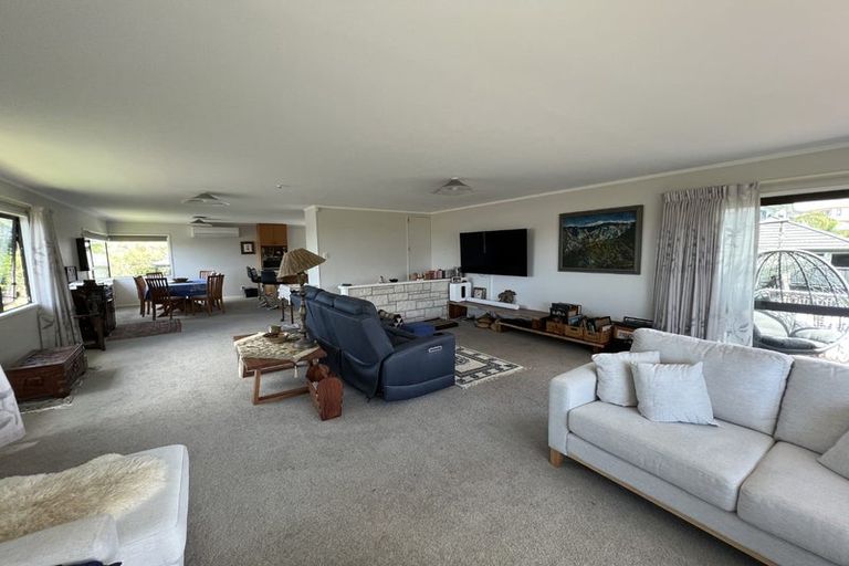 Photo of property in 28 Castaway Place, Gulf Harbour, Whangaparaoa, 0930