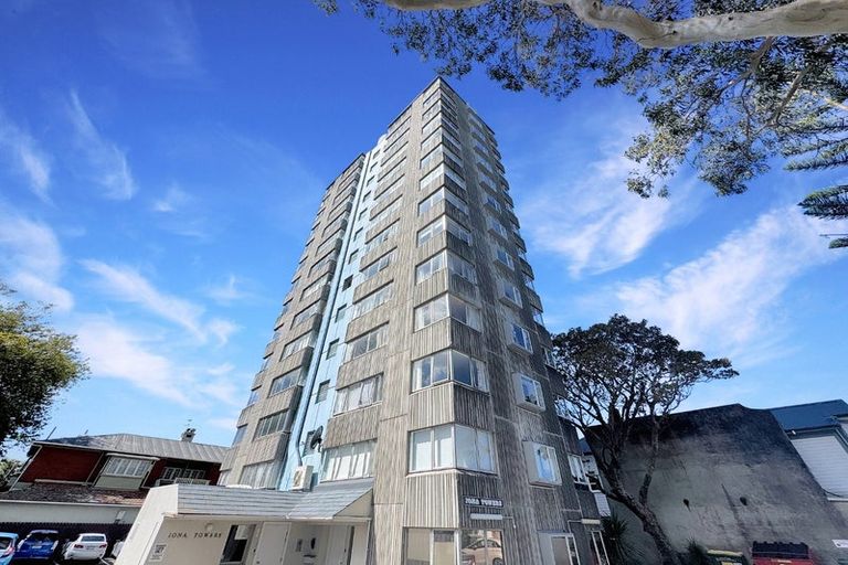 Photo of property in Iona Towers, 1102/140 Abel Smith Street, Te Aro, Wellington, 6011