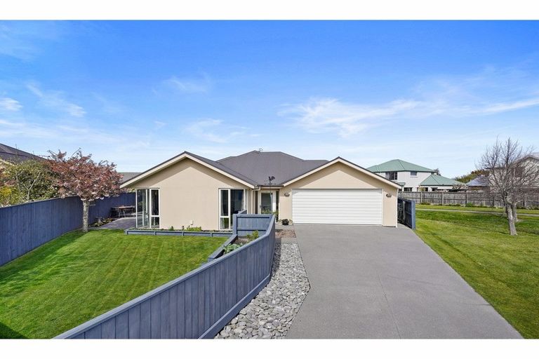 Photo of property in 9 Becmead Drive, Harewood, Christchurch, 8051