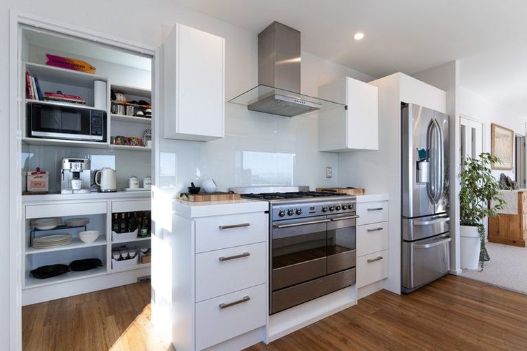 Photo of property in 16 Quarry Hill Terrace, Kennedys Bush, Christchurch, 8025