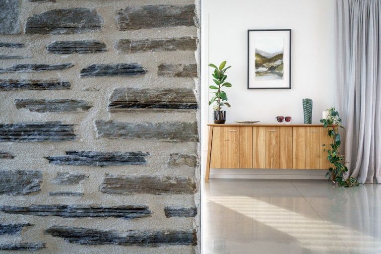 Photo of property in 11 Deans Drive, Wanaka, 9305