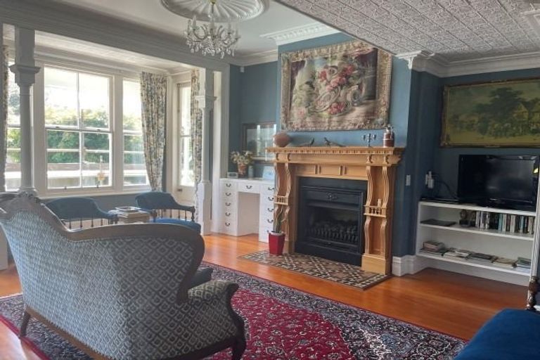 Photo of property in 105 Fourth Avenue, Tauranga, 3110