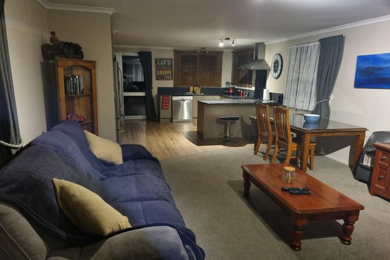 Photo of property in 18 Utuhina Road, Springfield, Rotorua, 3015