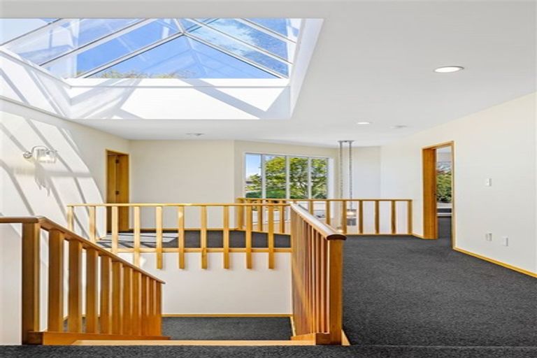 Photo of property in 3 Jamell Place, Avonhead, Christchurch, 8042