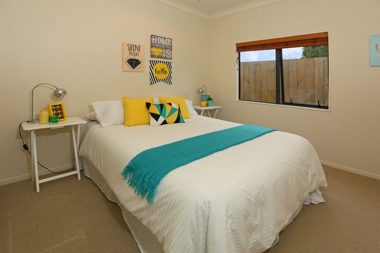 Photo of property in 107a Glendale Road, Glen Eden, Auckland, 0602