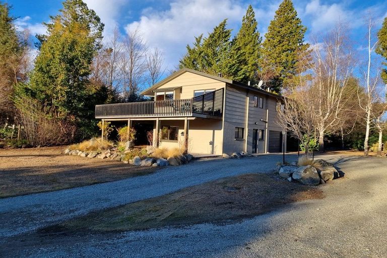 Photo of property in 5 Mackenzie Street, Lake Tekapo, 7999
