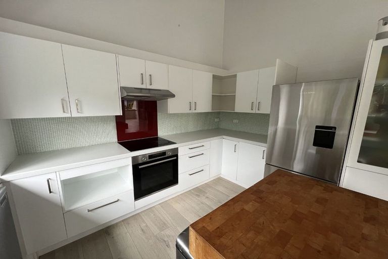 Photo of property in 1/6 Brown Street, Manly, Whangaparaoa, 0930