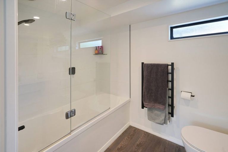 Photo of property in 17 Joyce Crescent, Ilam, Christchurch, 8041