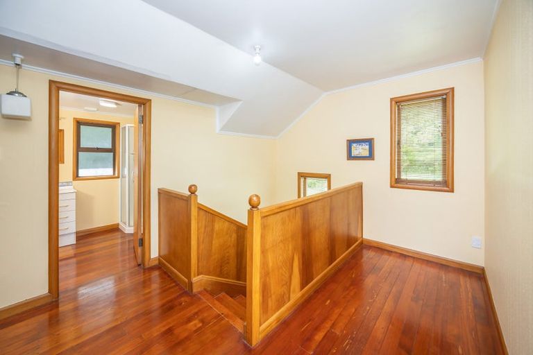 Photo of property in 39 Rose Street, Raglan, 3225