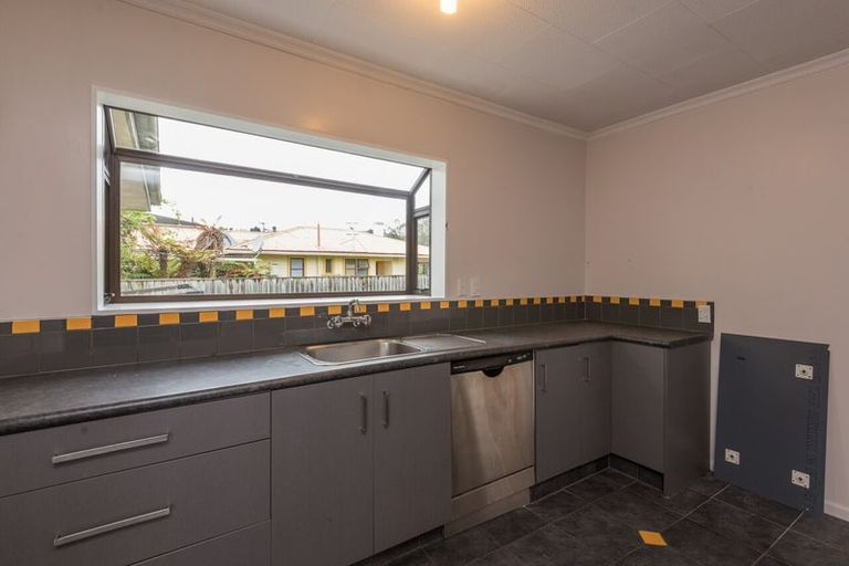 Photo of property in 82 Golf Road, Tahunanui, Nelson, 7011