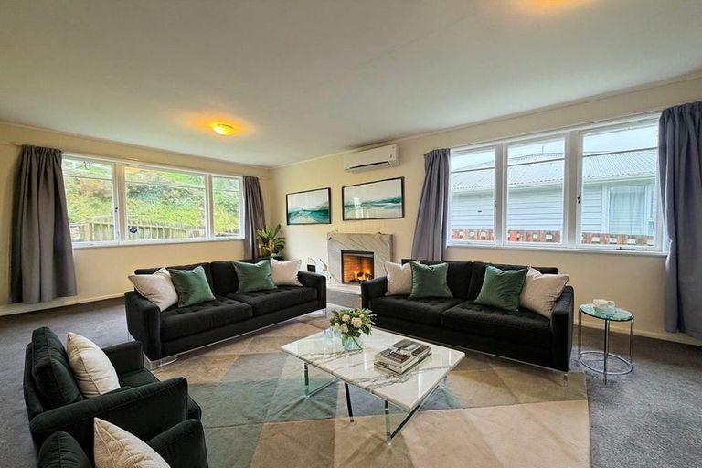 Photo of property in 94 Miramar North Road, Miramar, Wellington, 6022