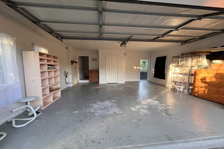 Photo of property in 111 Wheturangi Road, Greenlane, Auckland, 1051