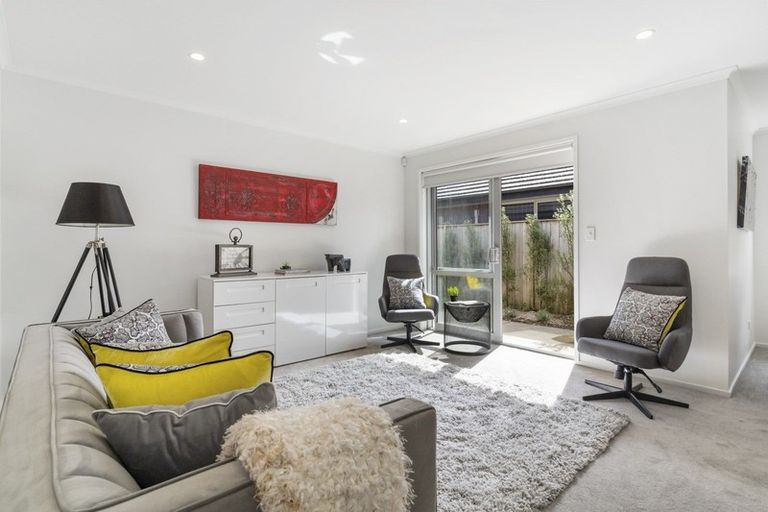 Photo of property in 17 Raki Street, Pukekohe, 2120