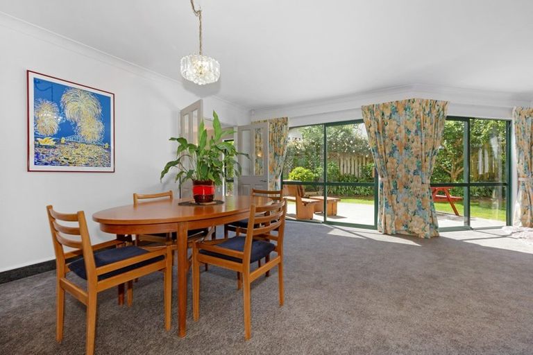 Photo of property in 48 Samwell Drive, Whitby, Porirua, 5024