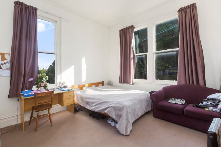 Photo of property in 4 Kyber Pass, North Dunedin, Dunedin, 9016