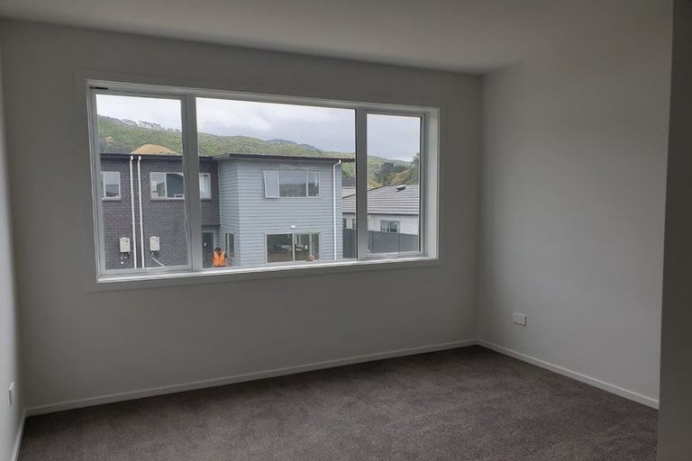 Photo of property in 8 Torea Place, Kenepuru, Porirua, 5022