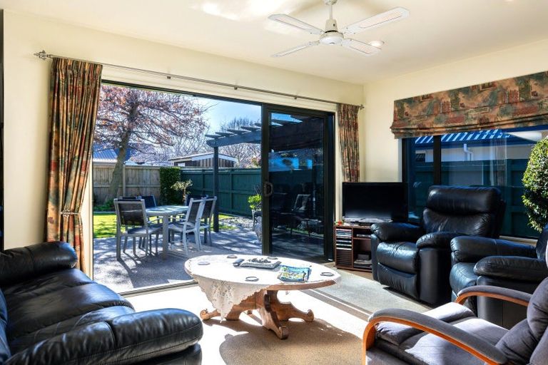 Photo of property in 8 Farnham Drive, Springlands, Blenheim, 7201