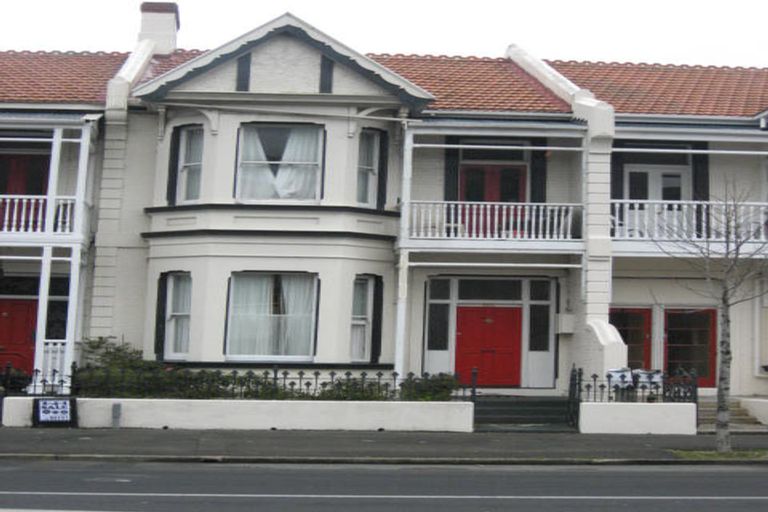 Photo of property in 886 George Street, North Dunedin, Dunedin, 9016