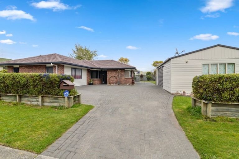 Photo of property in 31 Basley Road, Owhata, Rotorua, 3010