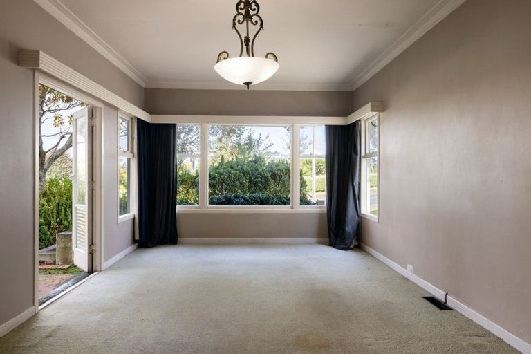Photo of property in 128 River Road, Hamilton East, Hamilton, 3216