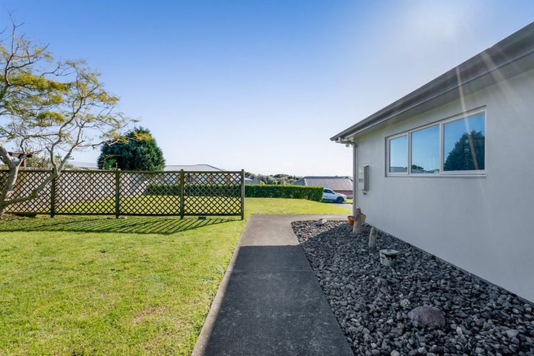 Photo of property in 30 Penrod Drive, Bell Block, New Plymouth, 4312