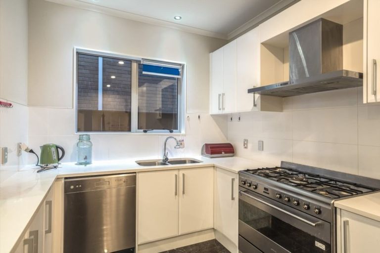 Photo of property in 42 Arranmore Drive, Flat Bush, Auckland, 2019