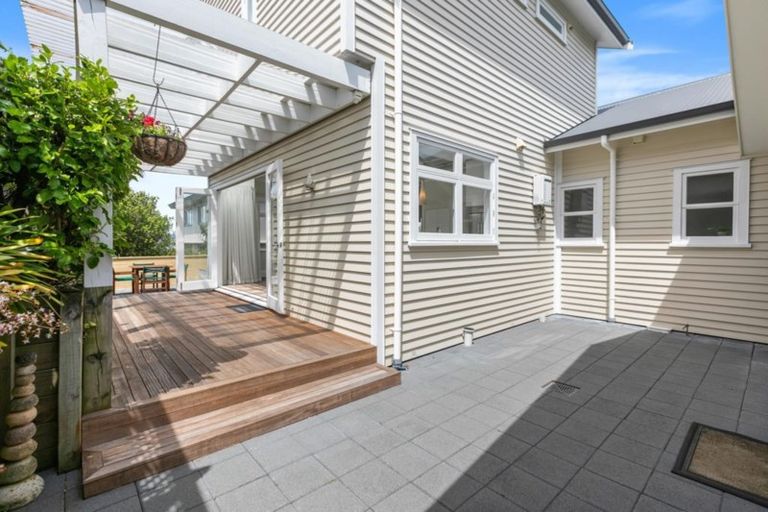 Photo of property in 17 Sixth Avenue, Tauranga, 3110