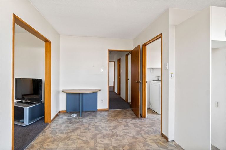 Photo of property in 2/359 Main South Road, Hornby, Christchurch, 8042