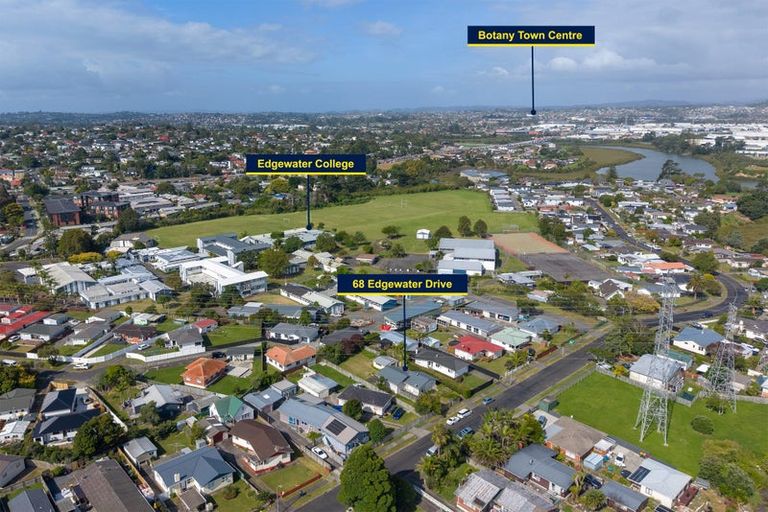 Photo of property in 68 Edgewater Drive, Pakuranga, Auckland, 2010
