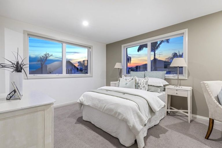 Photo of property in 19 Oak Manor Drive, Albany, Auckland, 0632