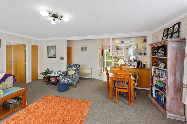 Photo of property in 76a Kitchener Street, Gore, 9710