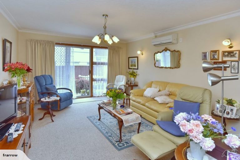 Photo of property in 2/4 Apollo Place, Papanui, Christchurch, 8052