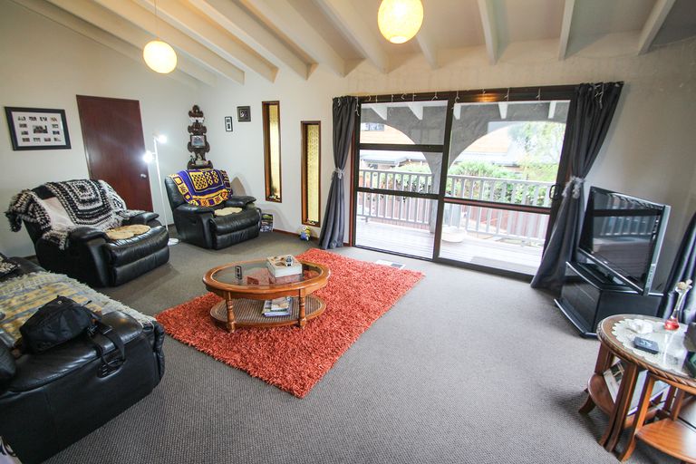Photo of property in 30 Leven Street, South Hill, Oamaru, 9400