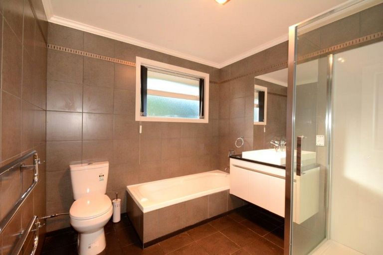 Photo of property in 73 Scroggs Hill Road, Brighton, Dunedin, 9035